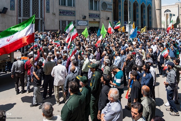 راهپیمایی مردم کرج علیه تهاجم رژیم صهیونیستی به ایران‎