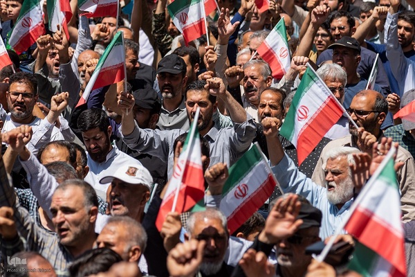 راهپیمایی مردم کرج علیه تهاجم رژیم صهیونیستی به ایران‎