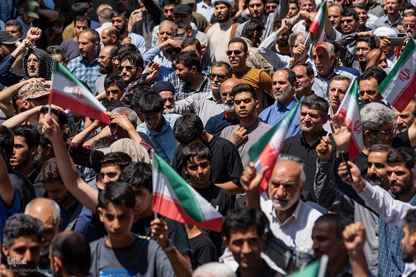 راهپیمایی مردم کرج علیه تهاجم رژیم صهیونیستی به ایران‎