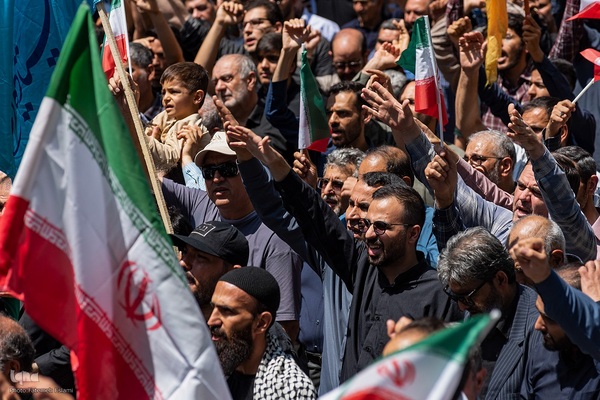 راهپیمایی مردم کرج علیه تهاجم رژیم صهیونیستی به ایران‎