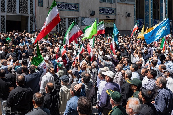 راهپیمایی مردم کرج علیه تهاجم رژیم صهیونیستی به ایران‎