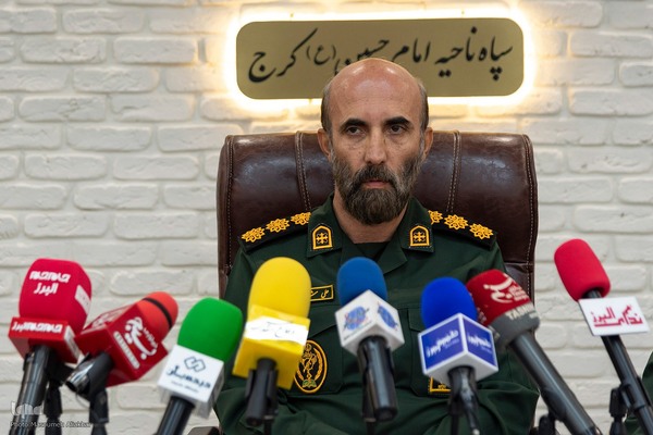 نشست خبری فرمانده سپاه کرج به مناسبت هفته دفاع مقدس‎