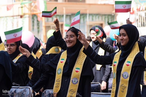 جشن عاطفه‌ها‎ در استان البرز