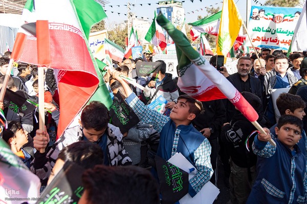 راهپیمایی ۱۳ آبان در کرج‎