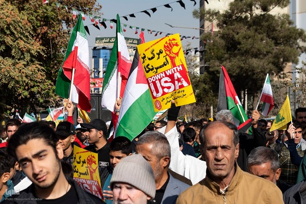 راهپیمایی ۱۳ آبان در کرج‎