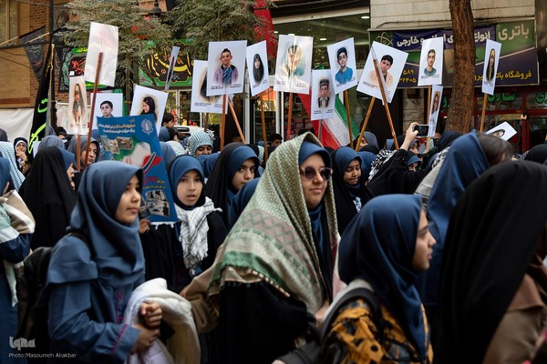 راهپیمایی ۱۳ آبان در کرج‎