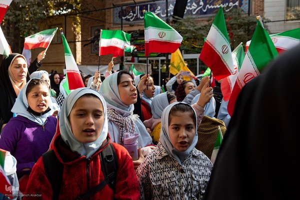 راهپیمایی ۱۳ آبان در کرج‎