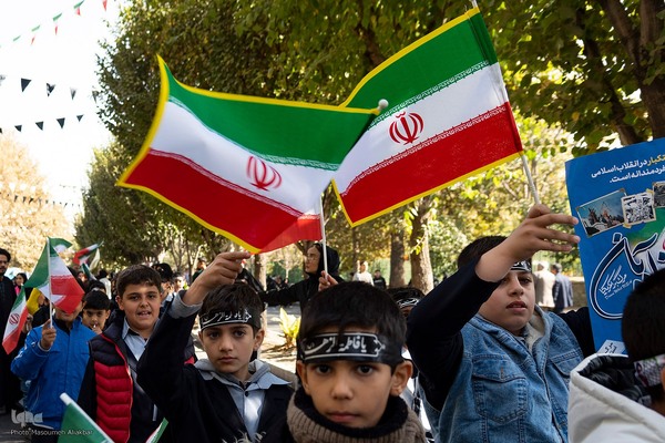 راهپیمایی ۱۳ آبان در کرج‎