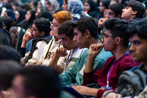 مسابقه زبان انگلیسی «لینگوکاپ» جهاددانشگاهی البرز‎