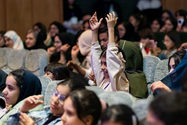 مسابقه زبان انگلیسی «لینگوکاپ» جهاددانشگاهی البرز‎