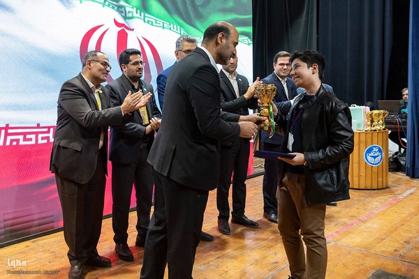 مسابقه زبان انگلیسی «لینگوکاپ» جهاددانشگاهی البرز‎