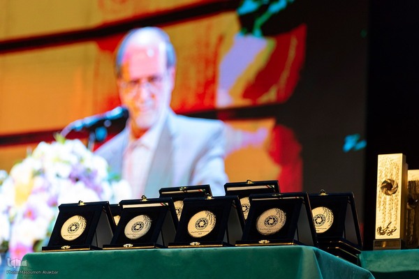 اختتامیه جشنواره ملی عکس ویان در کرج‎