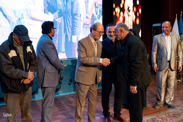 اختتامیه جشنواره ملی عکس ویان در کرج‎