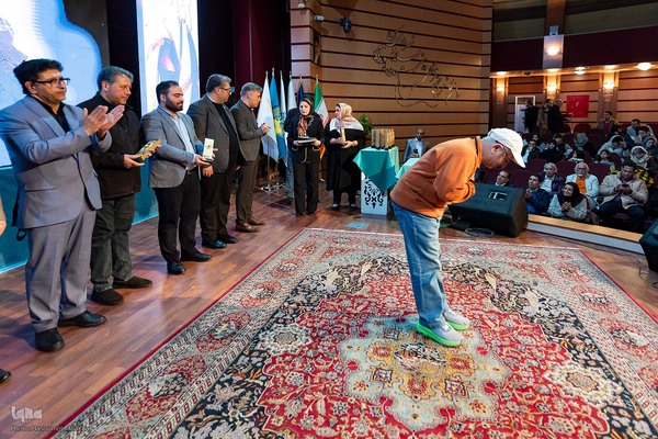 اختتامیه جشنواره ملی عکس ویان در کرج‎