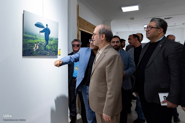 اختتامیه جشنواره ملی عکس ویان در کرج‎