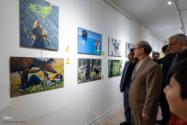 اختتامیه جشنواره ملی عکس ویان در کرج‎