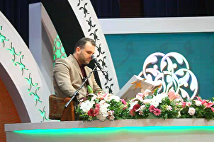 Video - Recitazione durante 45a edizione competizioni coraniche nazionali Iran