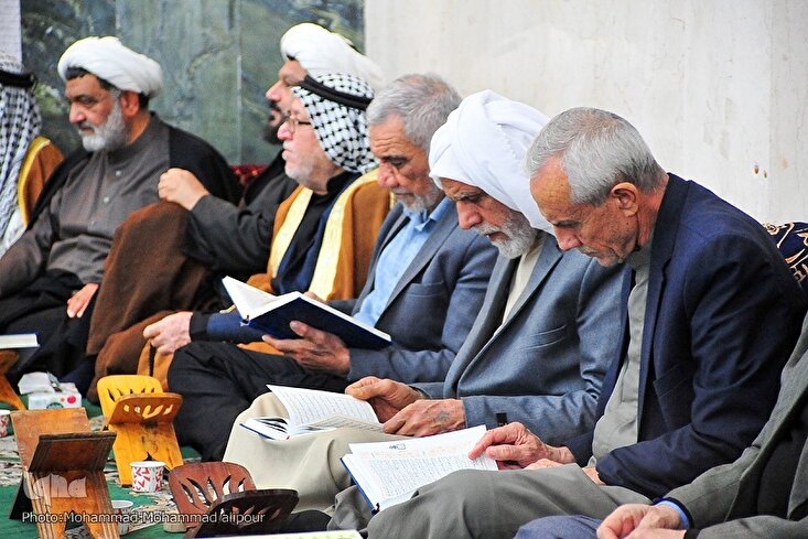 Picha za Kikao cha Usomaji wa Qur'ani Tukufu Katika Msikiti wa Ahvaz