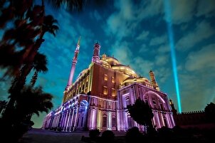 大理石清真寺：开罗塔雷克城堡上的一颗宝石+视频和照片