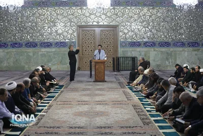 غبارروبی حرم حضرت معصومه (س) توسط جامعه قرآنی 