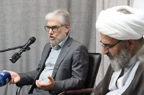 مردم انتظار توسعه و حرکت به سمت جایگاه‌های برتر را دارند